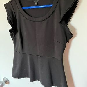 Ann Taylor Medium black peplum cap sleeved top